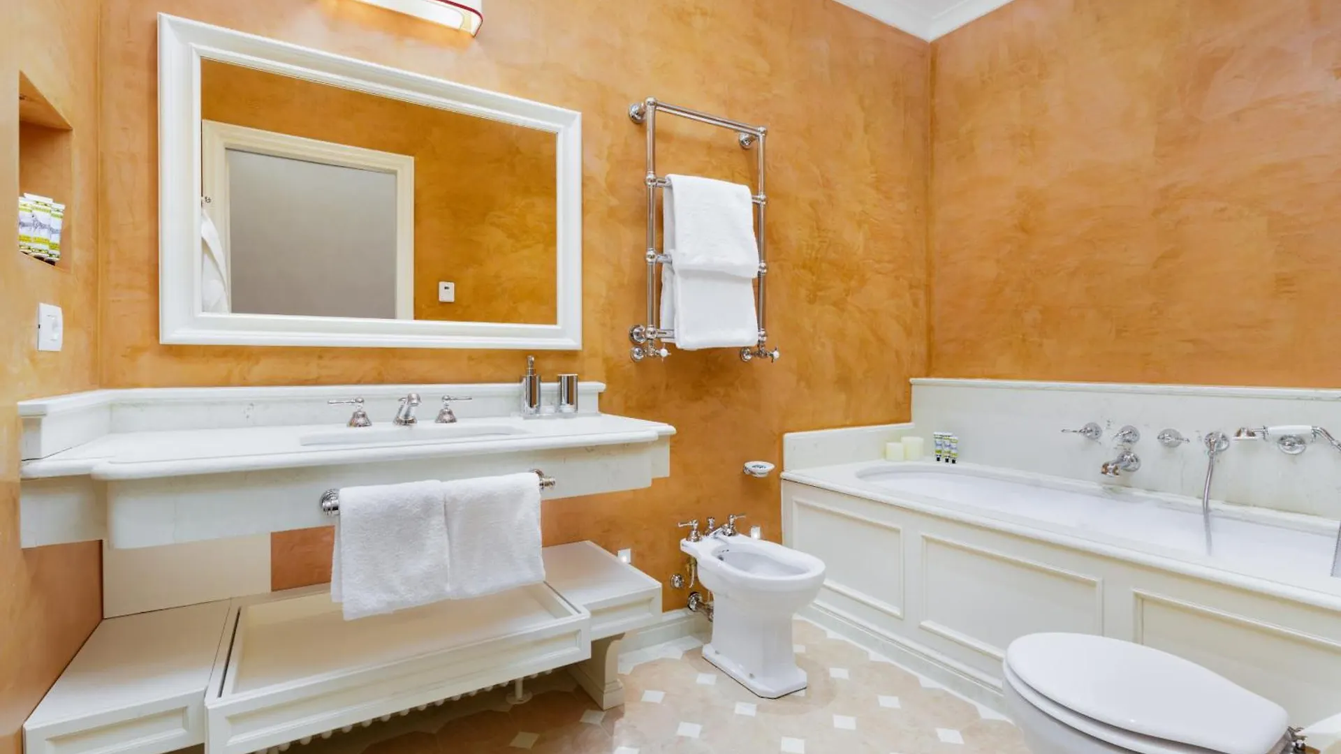 Apartman Duca Marco-La Dimora Degli Affreschi Firenze